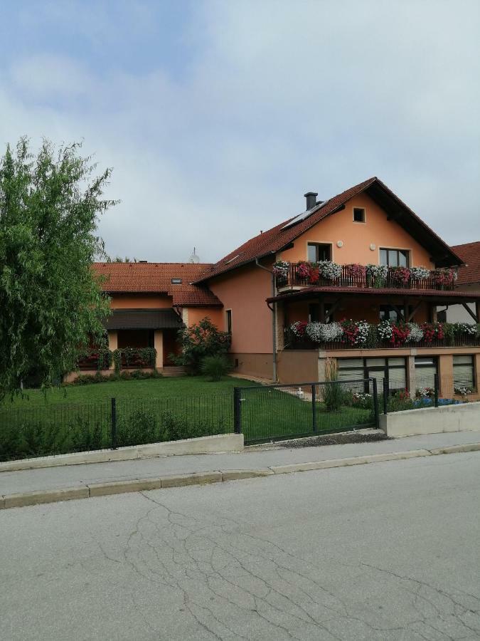 Apartment Pavlesic Slunj Luaran gambar